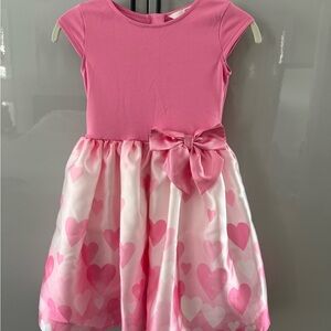 H&M Girls Pink Heart Dress Party Dress with Satin Bow Fit and Flare Size 6x/7